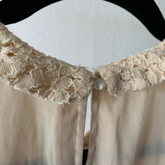 โจ Elegant Cream Blouse w/ Lace Peter Pan Collar โ Vintage & Feminine! โจ - Picture 3 of 3